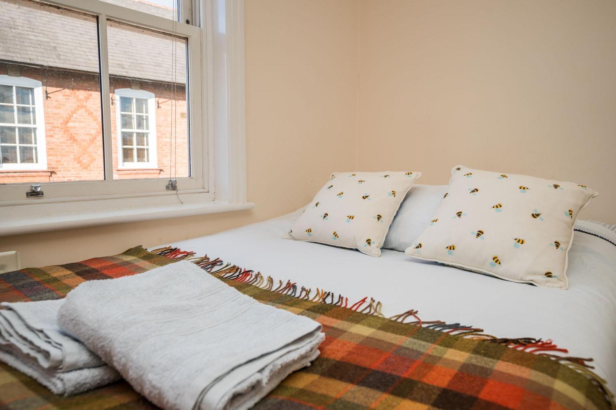 Spacious, 3 Bed House For 6 In Central Chester Exterior photo